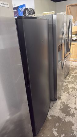 Freezerless refrigerator