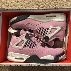 Jordan 4