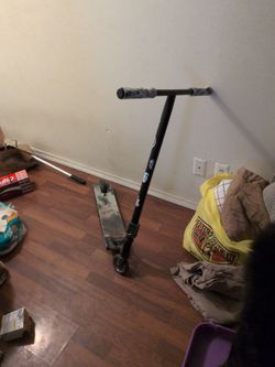 Bmx scooter just needs new wheels grip tape and wheel alignment