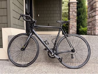 Cannondale CAAD 8 56cm Road Bike