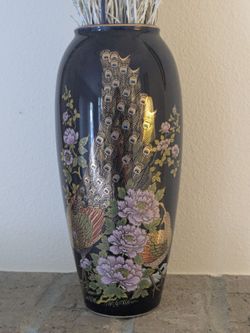 Vintage mid-century Japanese vase