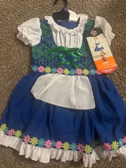 Dirndl costume