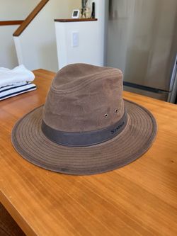Simms hat