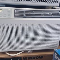 Get New Ac's With Warranty.  10000btu Windows Ac By TCL Smart WiFi.  Complete Set With Bracket And Remote 