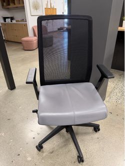 Haworth office chairs, great condition, all options