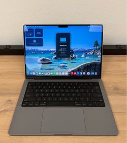 14" MacBook Pro M1 Max 10 Core*64GB RAM*1TB SSD
