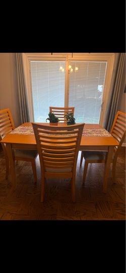 Dining room set