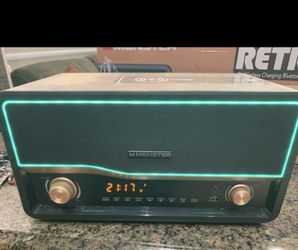 Bluetooth speaker plus phone charger