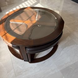 Coffee Table W/ Slide In Seats 