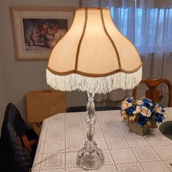  GORGEOUS LOOKING VINTAGE  Crystal  GLASS LAMP  32inches Tall 