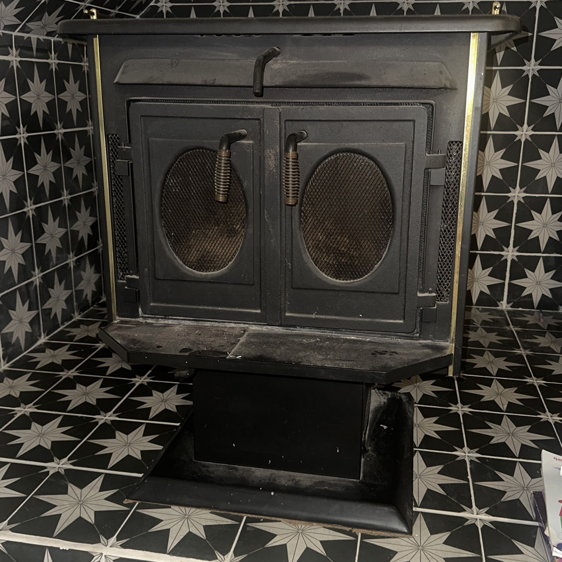 Antique Fireplace - Antique wood burning Furnace