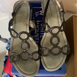 Size 8 Women’s Shoes