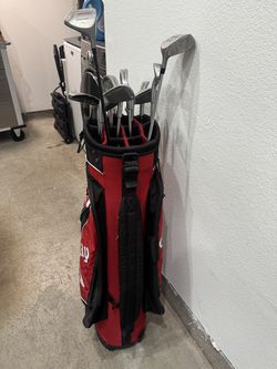 Right handed golf clubs and bag