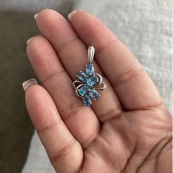 White Gold Topaz Cluster Pendant - 10k Oval 3.45ctw Floral