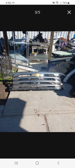 2023-2026 Chevy Silverado 1500 high Country Grill OEM