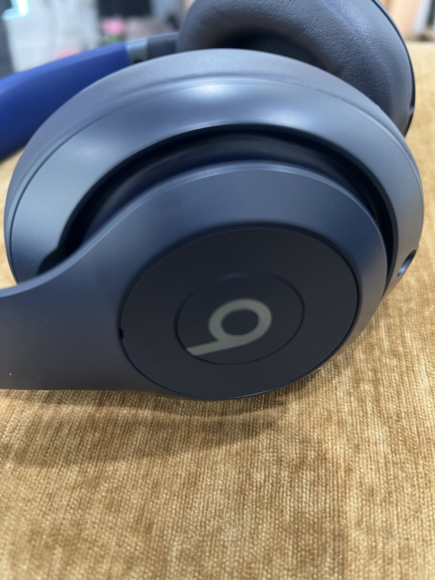 Beats Studio Pro 2025