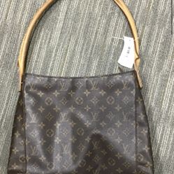 Louie Vuitton Looping Tote