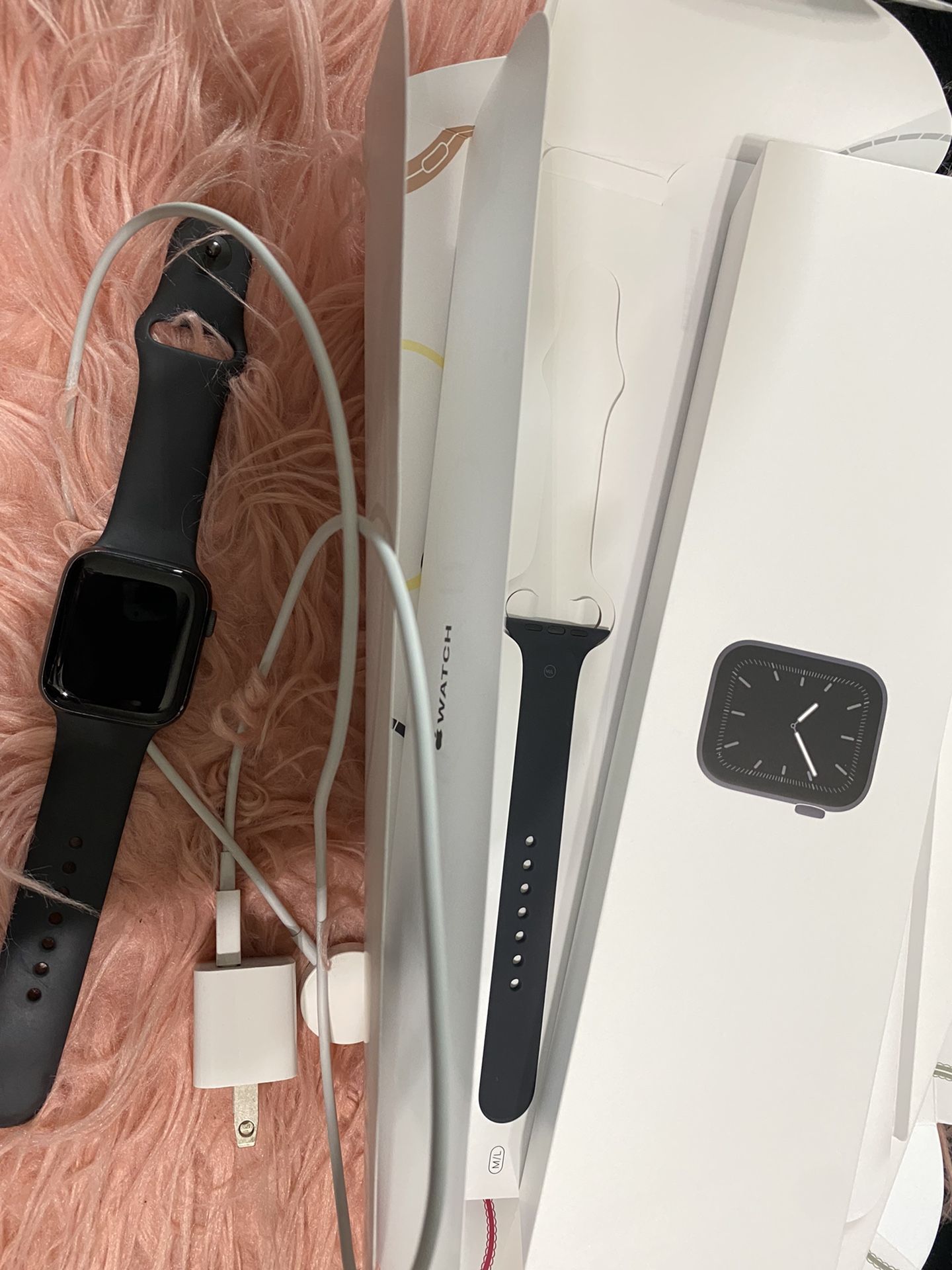 Apple Watch Series 5 44mm