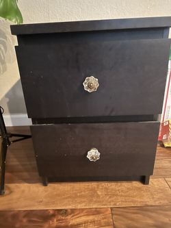 Nightstand 