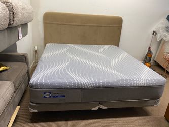 KING  BED COMPLETE