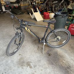 Men's Specialized "Hard Rock" Model Bicycle 