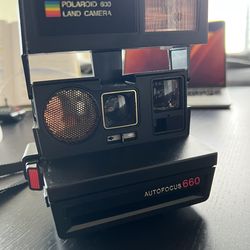 Polaroid autofocus, strap, doesn’t work