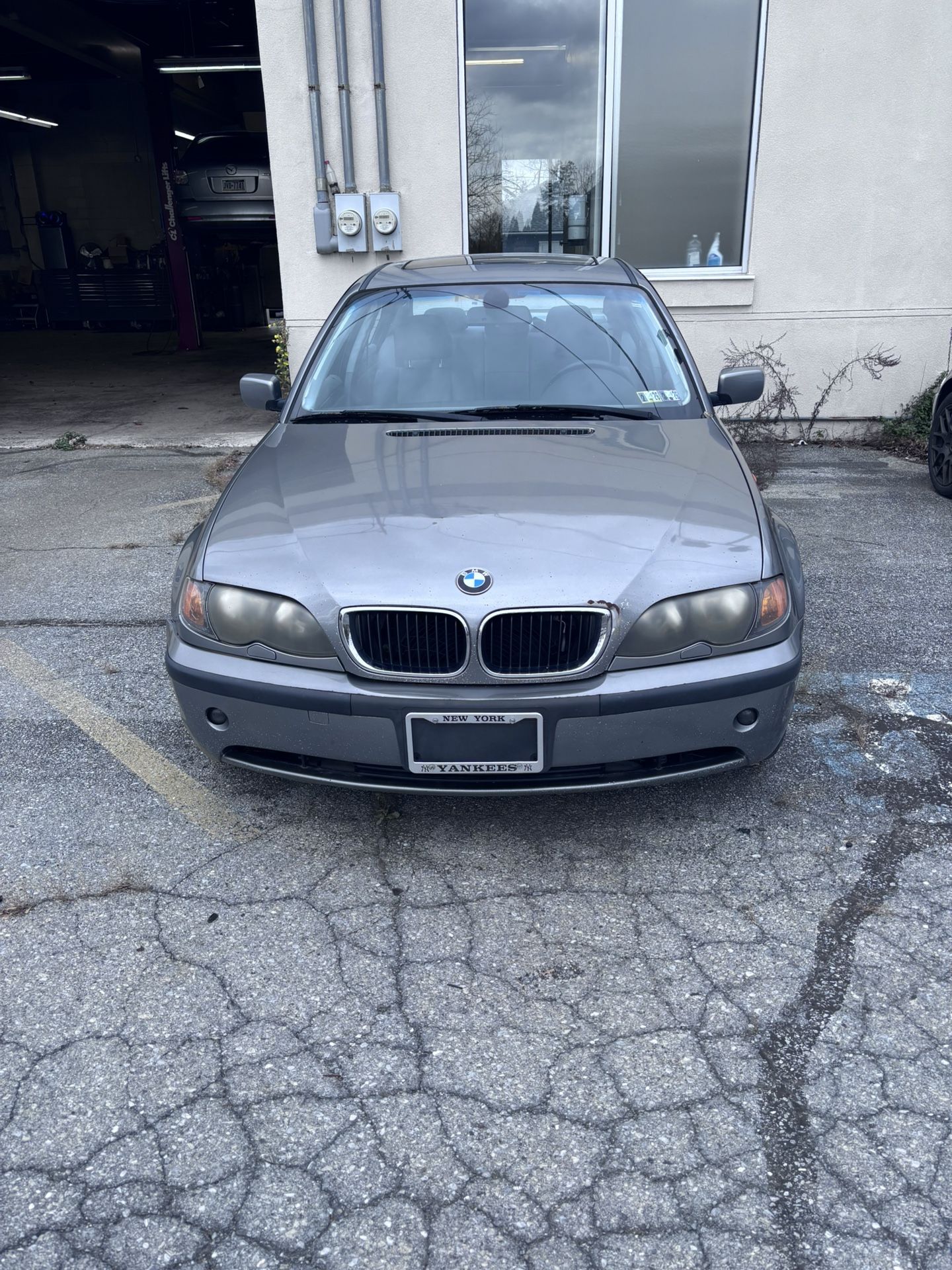 2005 BMW 325xi