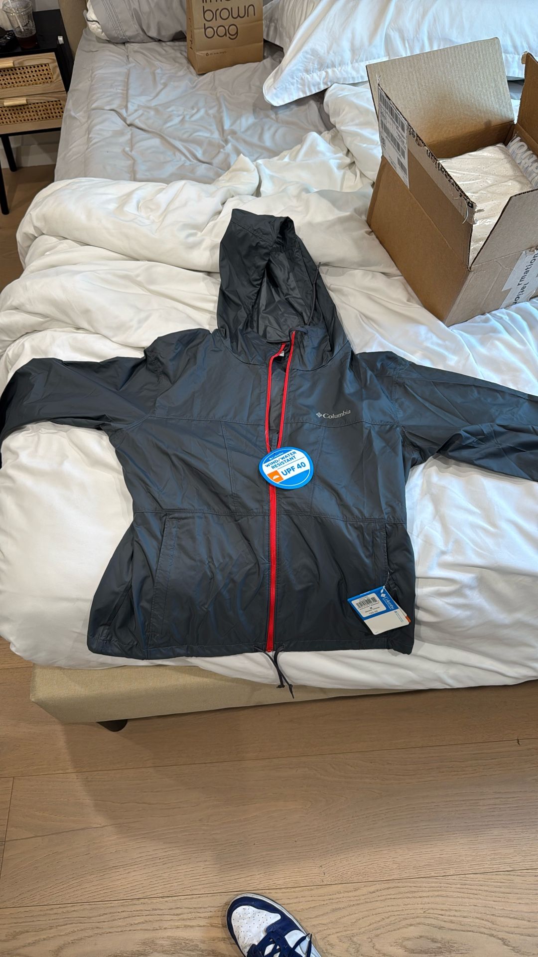 Columbia Women’s Windbreaker M Brand new