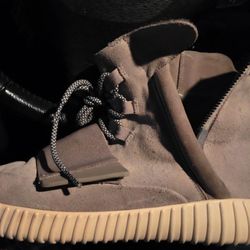 Size 9 Adidas Kanye Boost Boot