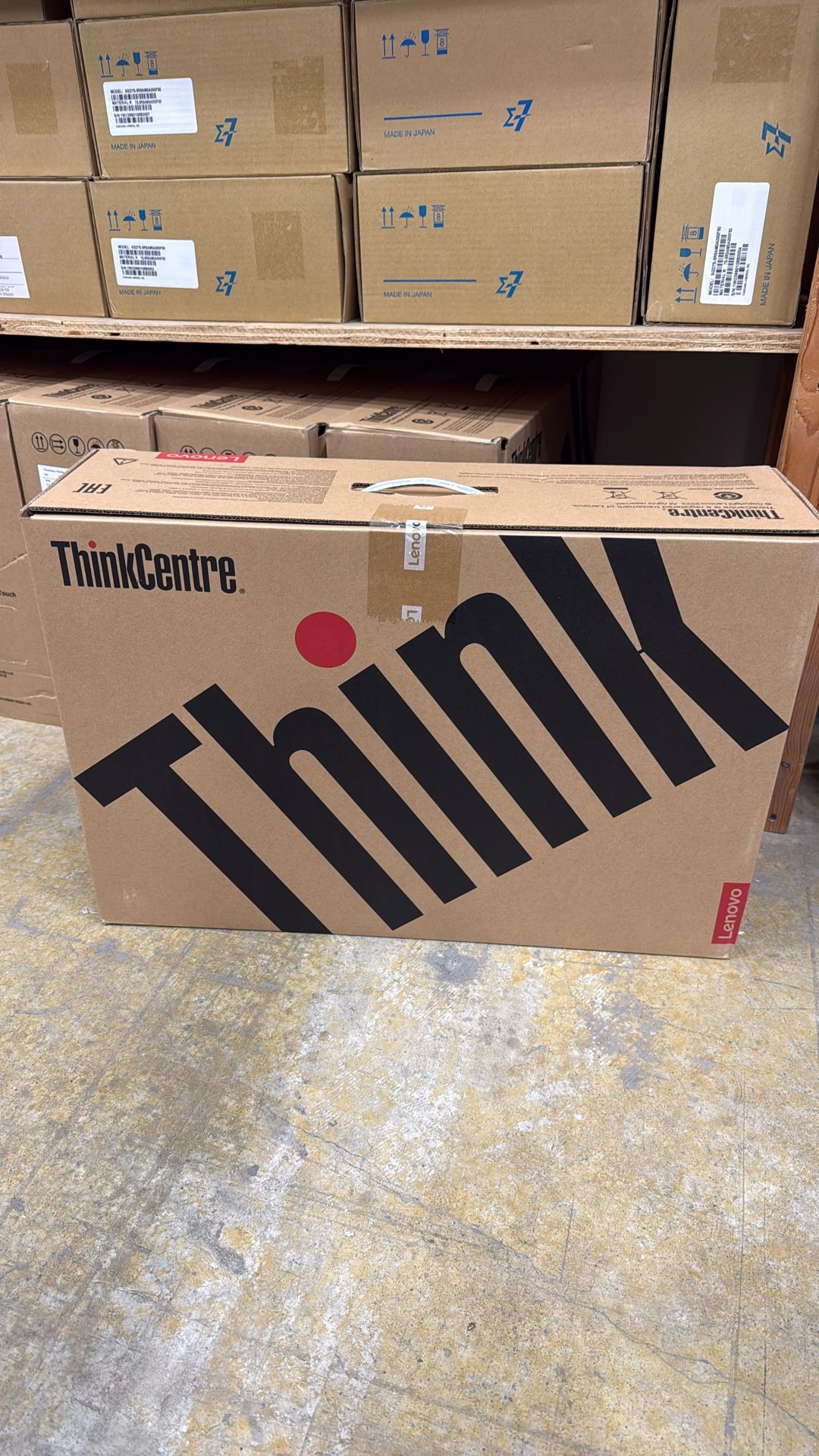 Lenovo ThinkCentre TIO24Gen5Touch LCD Monitor