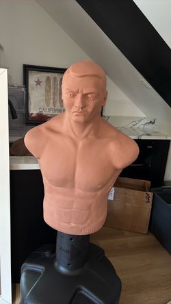 ** BOB - Boxing Dummy