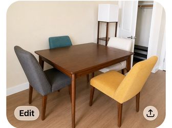 Modern Expandable Dining Table + 4 Upholstered Chairs