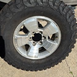 Off Road Tires KM2 And KM3