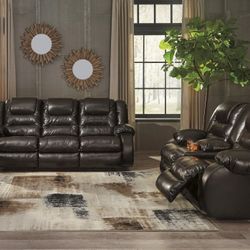 [SPECIAL] Vacherie Chocolate Reclining Living Room Set

