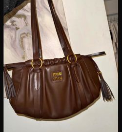 Hand bag
