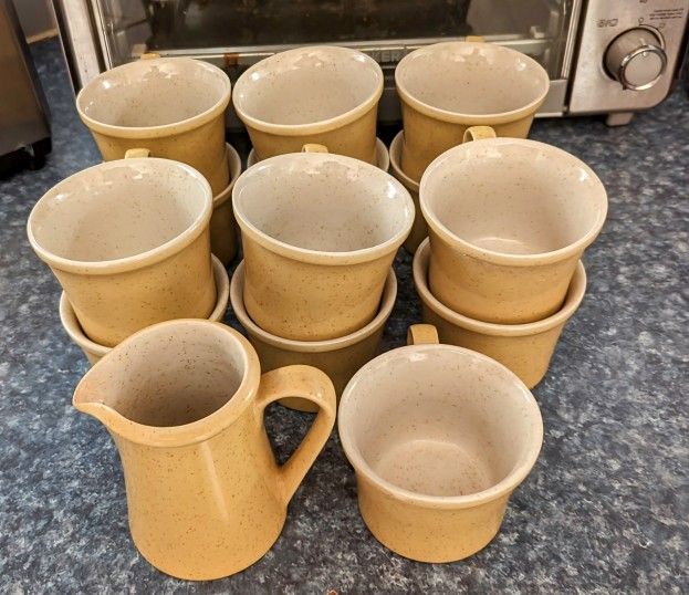 IMPERIAL STONEWARE BY W. DALTON 