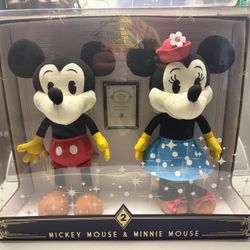 TREASURES OF THE VAULT Disney Treasures From the Vault, Limited Edition Mickey and Minnie Mouse Plush, Amazon Exclusive 