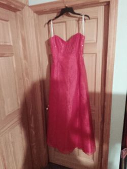 Morgan and Co by Linda Bernell Pink Formal Dress size 13/14