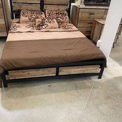 Six piece queen, Bedroom Set