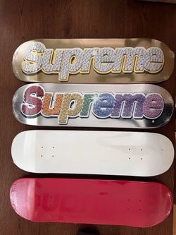 SUPREME Skateboards