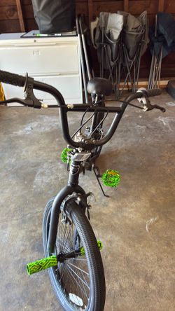 20" Kent Chaos BMX Bicycle, Fits Rider 4'2" - 5', 0", Hydro Dip Matte Black, Child, Unisex