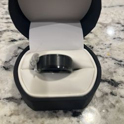 New In Box Men’s Black Titanium Wedding Band Size 9
