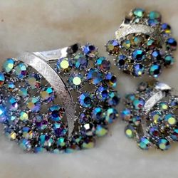 Art Signed Deco Brooch And Earrings 