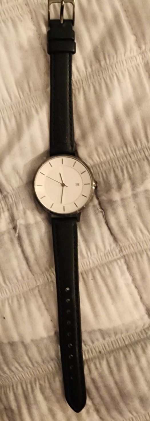 Linjer Women's Watch
