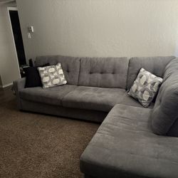 Sectional 🛋️ Couch 