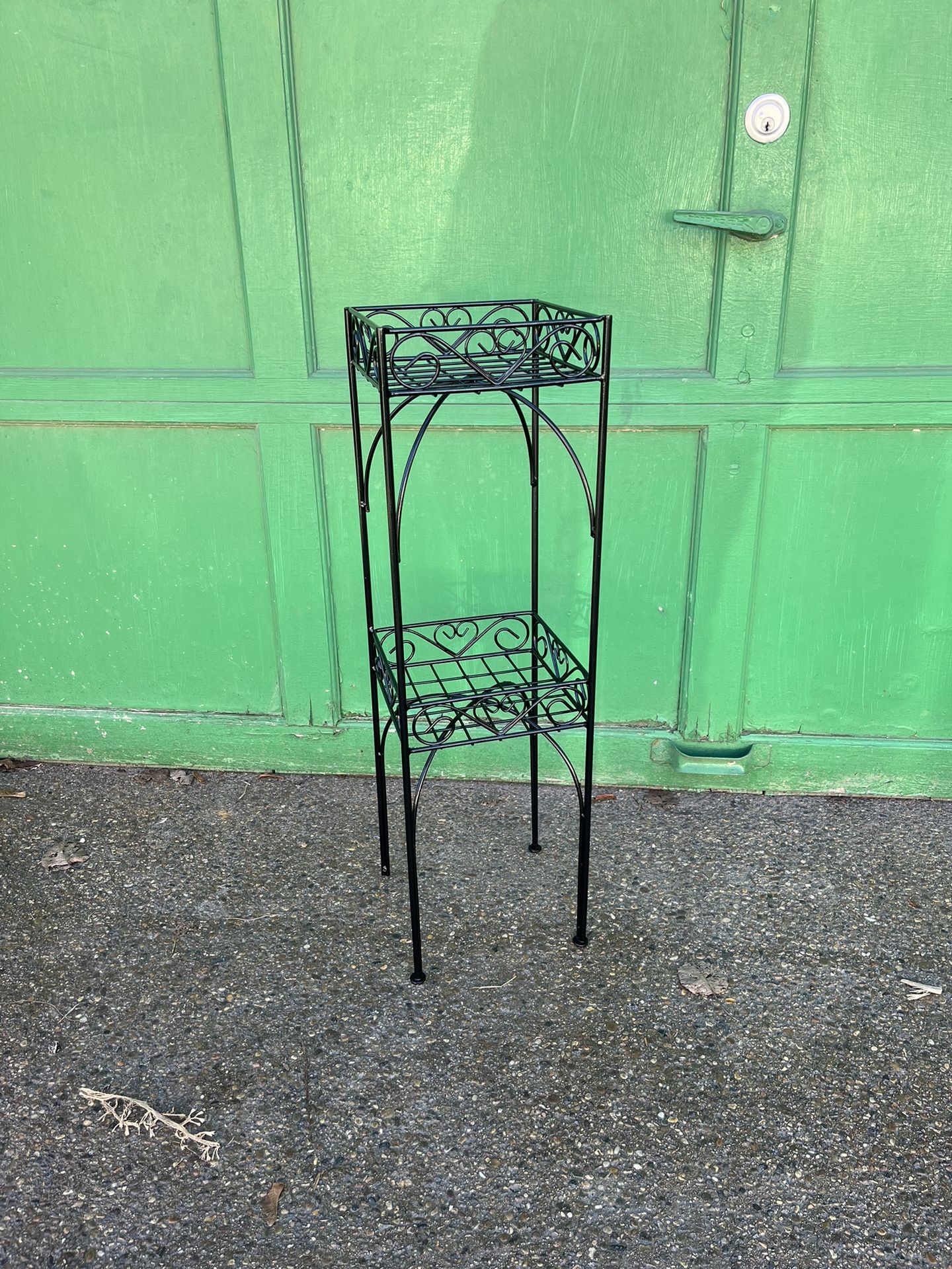 Great Vintage MCM 2 Tiered Metal Wire Plant Stand Heart 