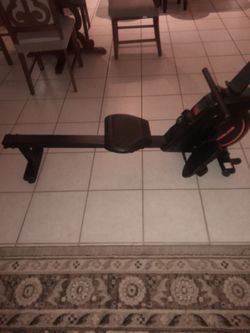 Yosuda rowing machine