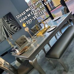 🙋‍♂️6pc Table Bench And 🍃 Leaf Furniture Sectional, Queen Bedrooms Avail 
