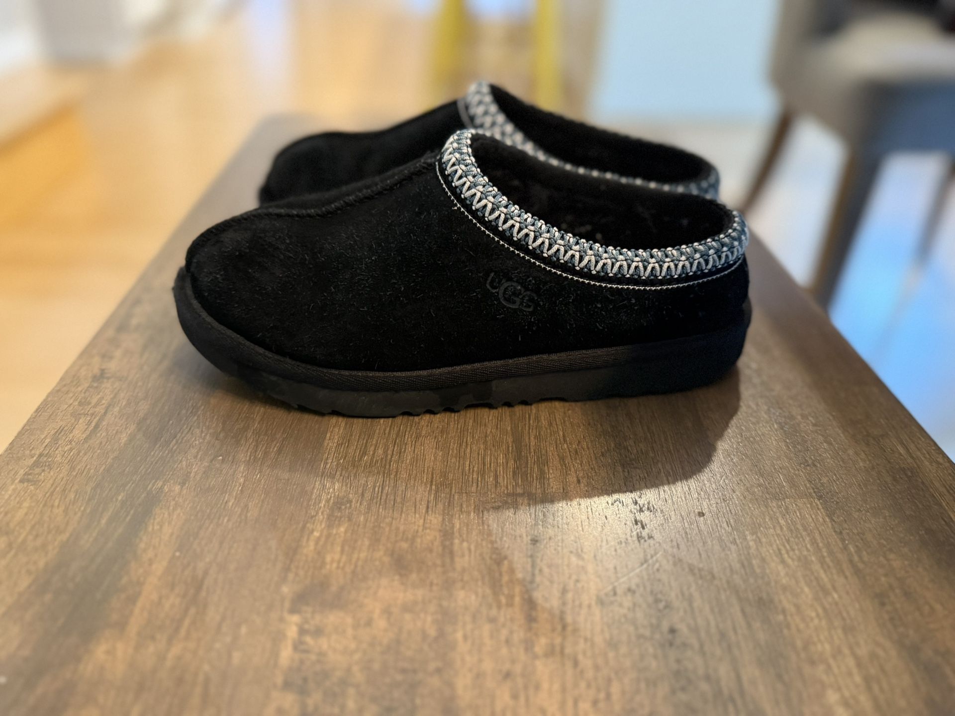 Ugg Tasman Black 3Y