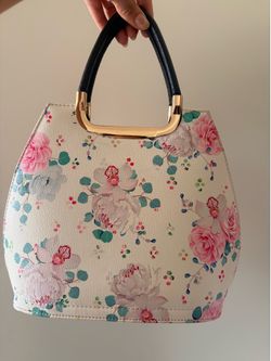 Women’s purse